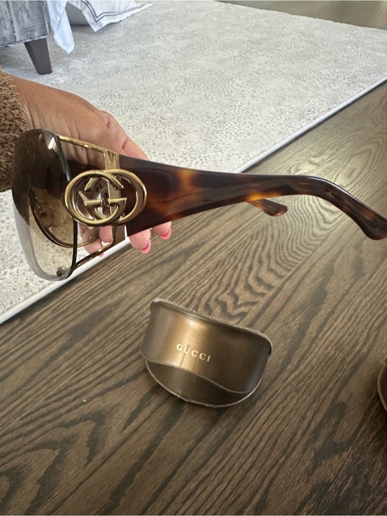 Gucci Brown Gradient Shield Sunglasses with Gold Accents main image 5